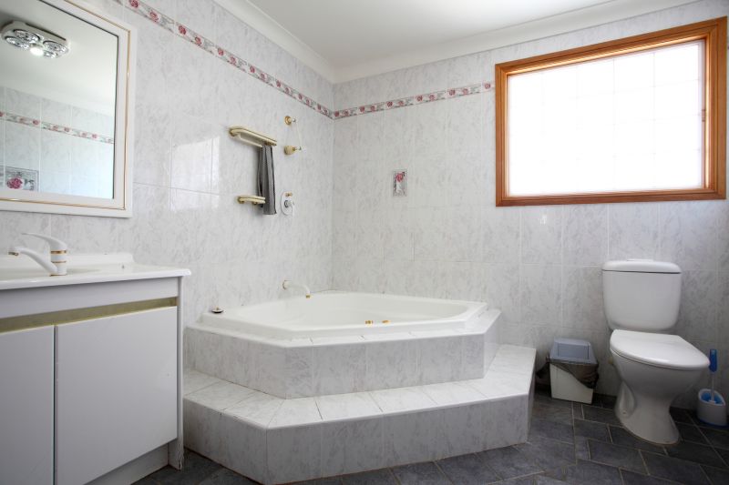 Cost of Bathtub Installation in Middletown, OH